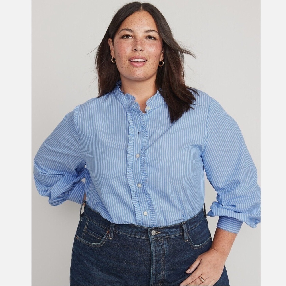 Blue pinstripe button up long sleeve ruffled  Old Navy Tuxedo Blouse XL